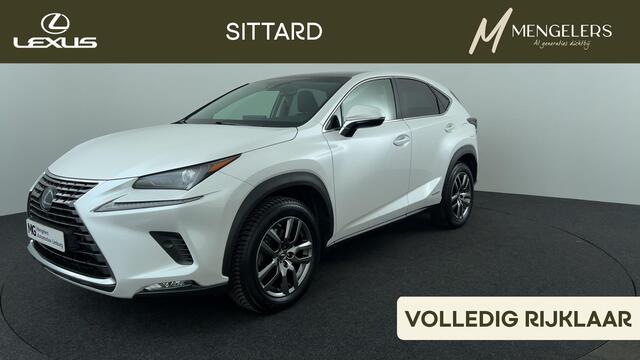 Lexus NX 300h AWD Luxury Line, Panodak, trekhaak!