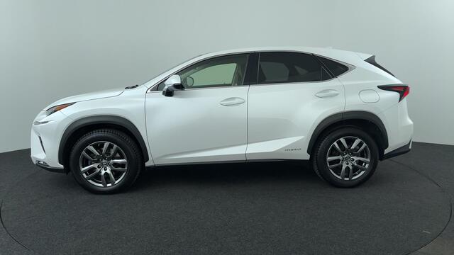 Lexus NX 300h AWD Luxury Line, Panodak, trekhaak!
