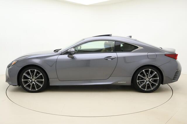 Lexus RC 300h F Sport Premium Hybride | Automaat | VOL opties | Mark Levinson | Lederen bekleding | Stoel/stuurverwarming | Schuif/kantel dak | Cruise Control | Navigatie | 1e eigenaar