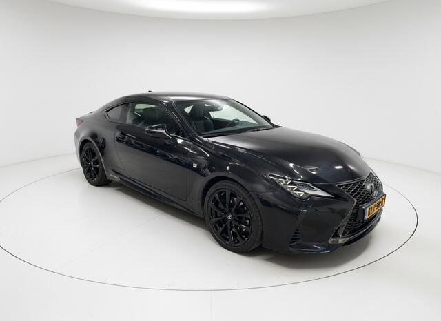 Lexus RC 300h F Sport Line | Carplay | Stoelverwarming & Koeling | Stoelgeheugen |