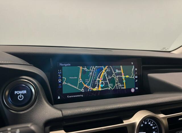 Lexus RC 300h F Sport Line | Carplay | Stoelverwarming & Koeling | Stoelgeheugen |