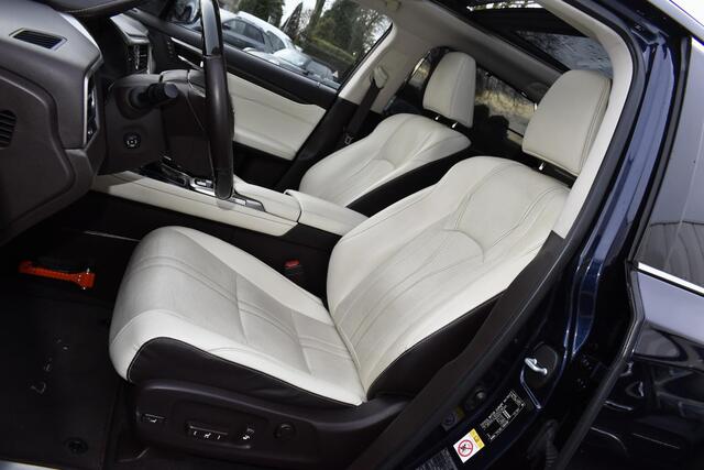 Lexus RX 450h 4WD Luxury Line