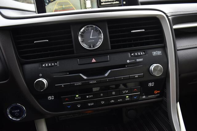 Lexus RX 450h 4WD Luxury Line