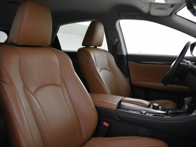 Lexus RX 450h 4WD | Trekhaak | 2000 kg trekgewicht | + winterset