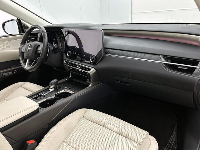 Lexus RX 450h+ Plug-in Hybrid President Line | Panoramisch Schuifdak | Mark Levinson | Stoelventilatie |