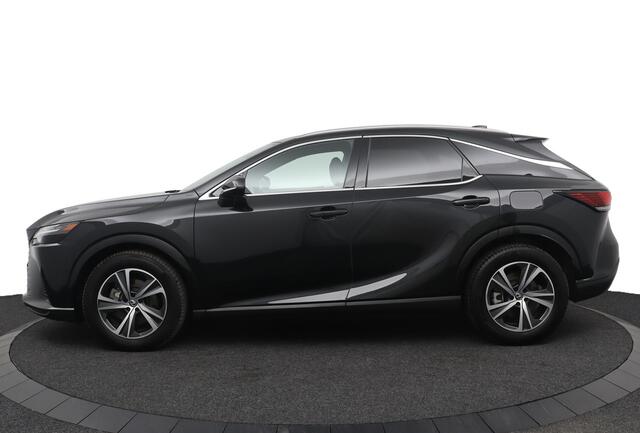 Lexus RX 450h+ Plug-in Hybrid Comfort Line | Smart Entry | Blind Spot Monitor | Lederen bekleding met 8-voudig verstelbare stoelen