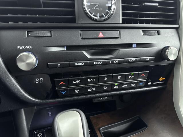Lexus RX 450h AWD President Line | Mark Levinson | Stoelgeheugen | Houtafwerking Interieur |