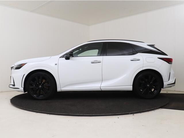 Lexus RX 500h F Sport Line | Dealer onderhouden | Mark Levinson | Panoramadak | Vierwielbesturing | 360 Camera | Lederen bekleding | Memory Seat | Stoel+stuurverwarming+achterbank | Stoelventilatie + achterbank |
