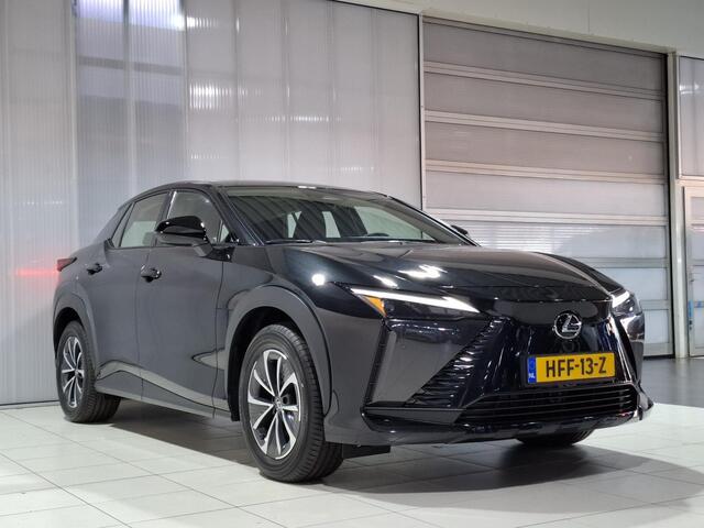 Lexus RZ 450e Comfort Line 71 kWh | 4WD| NIEUW | 17% bijtelling