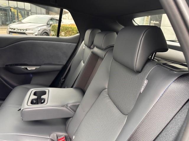 Lexus RZ 550e DIRECT 4 F SPORT 77 kWh