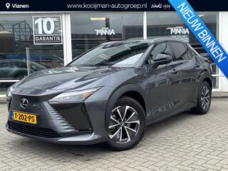 Lexus RZ