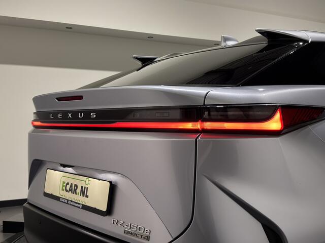 Lexus RZ 450e Executive Line 71 kWh | Leder interieur | Stoelen gekoeld & verwarmd | LMV 20" | Soh (batterijcheck) Waarde 97,2 %
