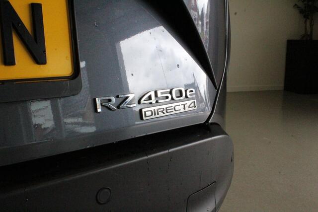 Lexus RZ 450e Executive Line 71 kWh | 100% S.O.H | CAMERA | AFN-TRHAAK | ACC | STOEL+STUUR/VERW | BLINDSPOT |