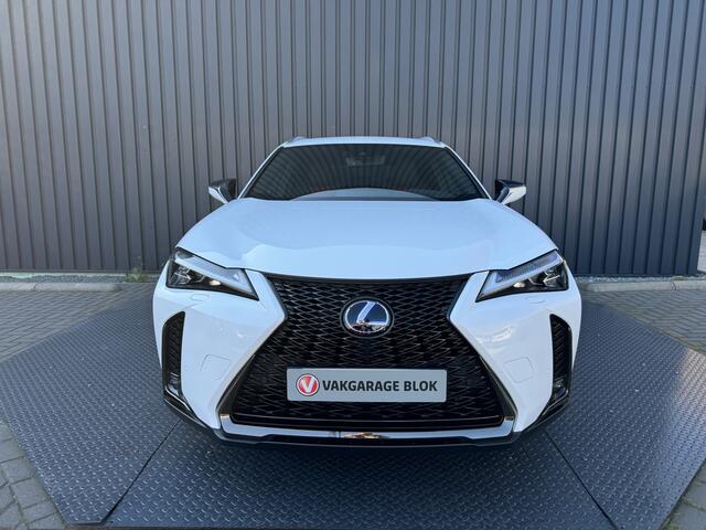Lexus Ux 250h F Sport | Schuif-/kantel dak | Afnm. Trekhaak | Head-up | BSM | Rijklaar!!