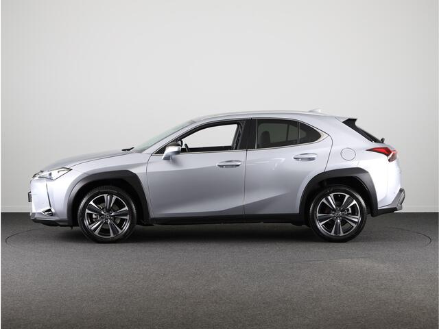 Lexus Ux 250h Luxury Line | Head up Display | Stoelverwarming |