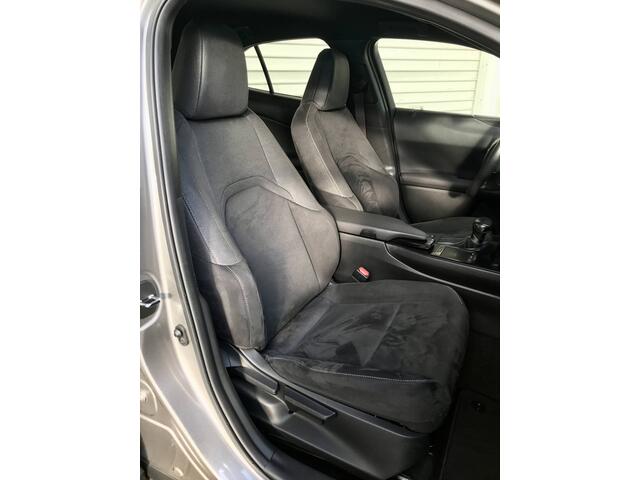 Lexus Ux 250h Premium Edition Rijklaarprijs!