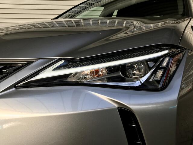 Lexus Ux 250h Premium Edition Rijklaarprijs!