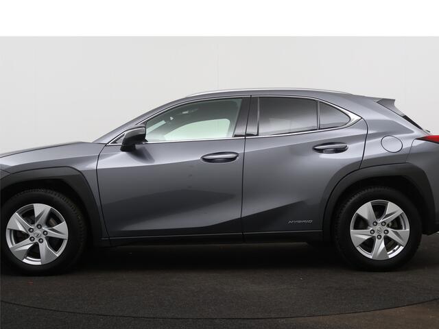 Lexus Ux 250h AWD Executive Limited | Mark Levison | Voorstoelen verwarmd | Stuurwiel verwarmd |