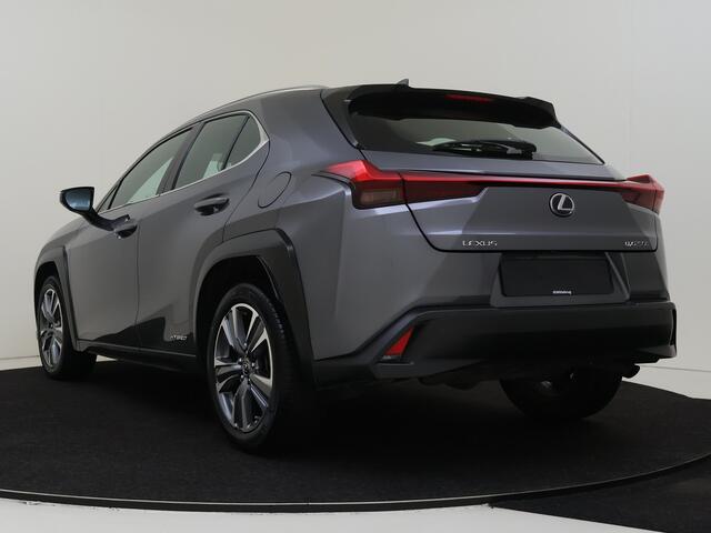 Lexus Ux 250h Business Line Hybride | Climate Control | Achteruitrijcamera | Lichtmetalen wielen