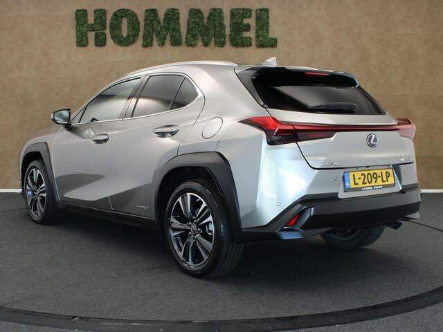 Lexus Ux 250h Preference Line - ORIGINEEL NEDERLANDSE AUTO - APPLE CARPLAY/ANDROID AUTO - ADAPTIEVE CRUISE CONTROL - DODEHOEKDETECTIE - KEYLESS ENTRY/START - LICHTMETALEN VELGEN 18'INCH - PARKEERSENSOREN VOOR EN ACHTER - LED LAMPEN VOOR EN ACHTER