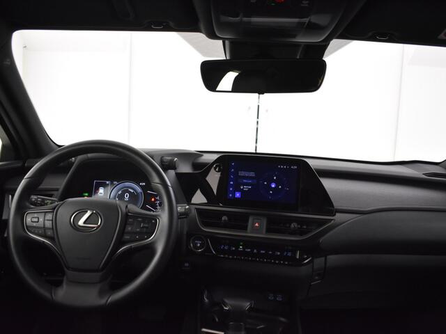 Lexus Ux 250h F Sport Line | Electrische Achterklep | Stoelverwarming | P
