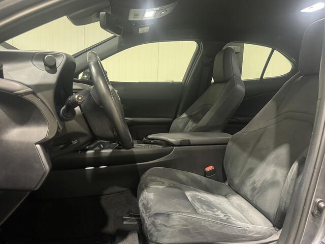 Lexus Ux 250h Comfort Line Aut. | navi | carplay | dealeronderhouden |