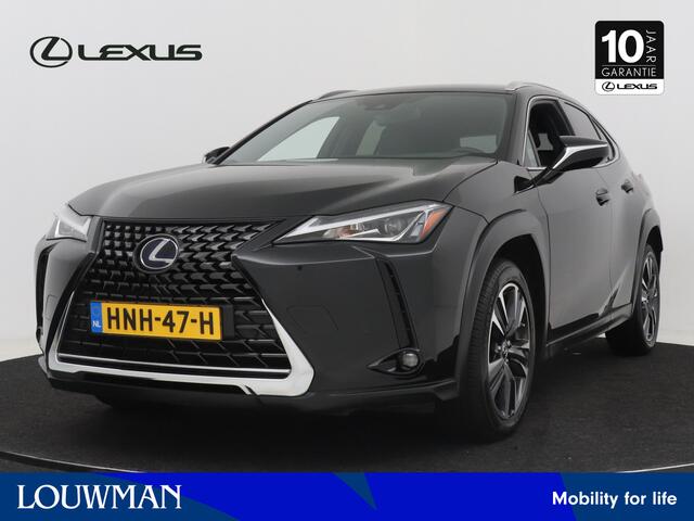 Lexus Ux 250h Business Line Limited | Apple Carplay/ Android Auto | Safety System+ | Dodehoekdetectie | Parkeersensoren en -camera |