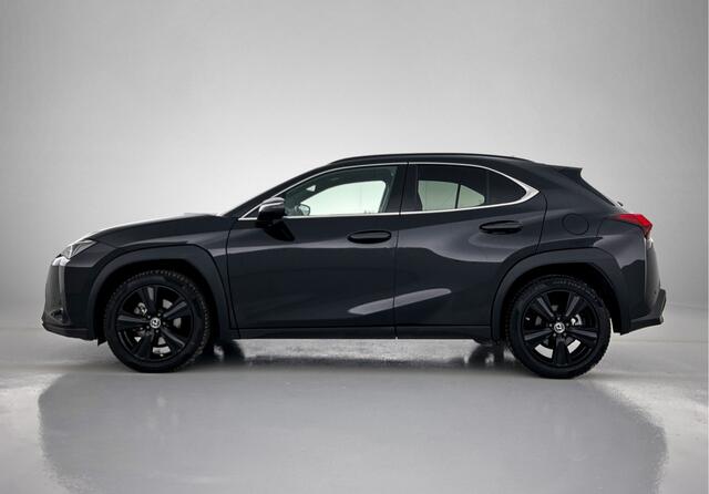 Lexus Ux 250h AWD Business Line Pro | All-Wheel Drive | Lexus Navigatie | Apple Carplay/ Android Auto | Dodehoekdetectie |