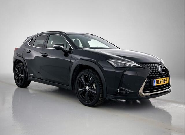 Lexus Ux 250h AWD Business Line Pro | All-Wheel Drive | Lexus Navigatie | Apple Carplay/ Android Auto | Dodehoekdetectie |