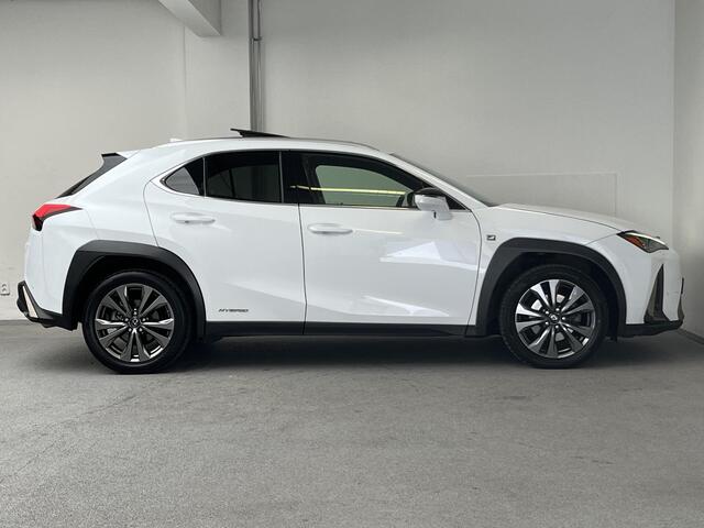 Lexus Ux 250h AWD F Sport Premium | SCHUIFDAK | HEAD-UP | 360 CAM | STOELKOELING |