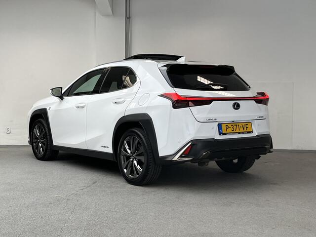 Lexus Ux 250h AWD F Sport Premium | SCHUIFDAK | HEAD-UP | 360 CAM | STOELKOELING |