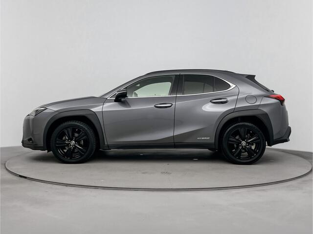 Lexus Ux 250h Business Line Limited | Trekhaak | Stoelverwarming | Apple Carplay /- Android Auto |