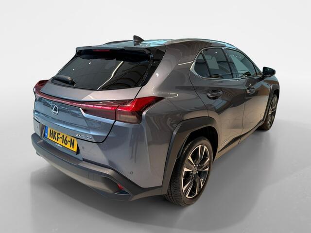 Lexus Ux 250h Preference Line Limited | Stoel verwarming | Stuurverwarming | Blind Spot Monitor |