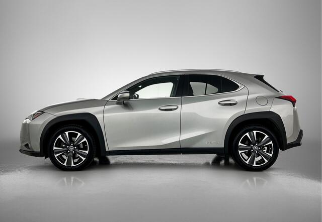 Lexus Ux 250h Luxury Line Limited | Triple Led | Head-up Display | Navigatie | Leer |