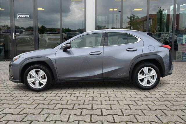 Lexus Ux 250h Business Line Pro | ACC | Camera | 17 Inch |