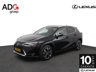 lexus-ux-250h-preference-line--18-