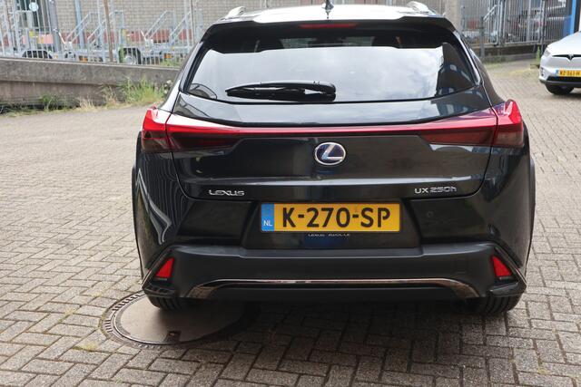 Lexus Ux 250h F Sport Line
