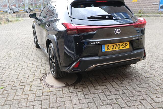 Lexus Ux 250h F Sport Line