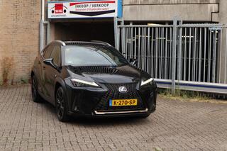 lexus-ux-250h-f-sport-line