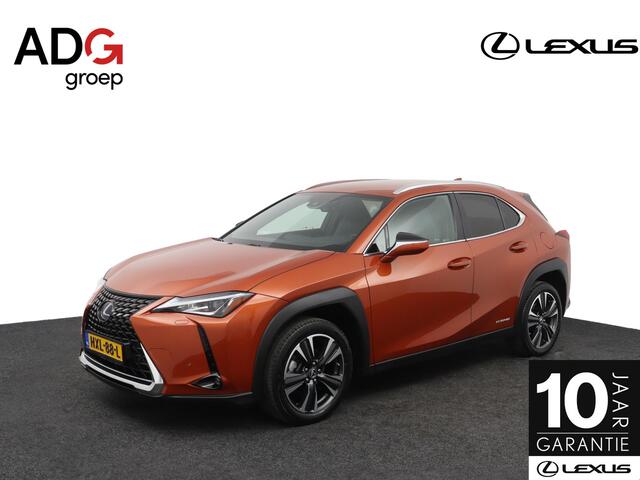 Lexus Ux 250h Business Line | Stoel & Stuurwielverwarming | 18 Inch Lichtmetalen velgen | DAB | Blind Spot Monitor