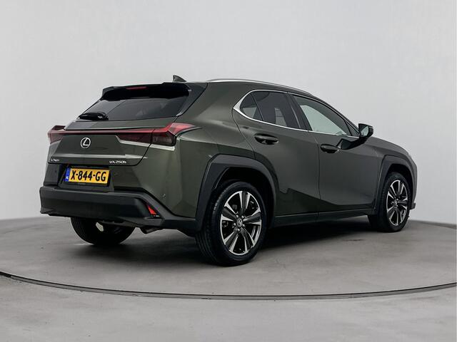 Lexus Ux 250h Business Line | Carplay | Adaptive Cruise Control | Parkeersensoren |