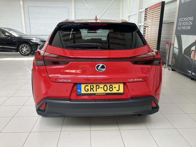 Lexus Ux 300h Urban Line