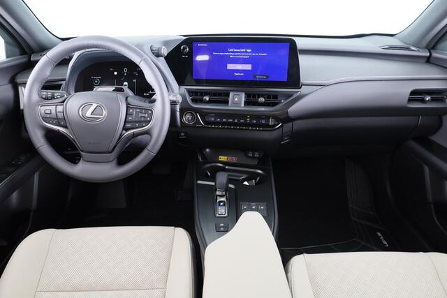 Lexus Ux 300h Luxury Line *DEMO* | Nieuwste model | Premium Pack |