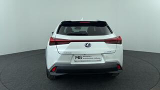 lexus-ux-250h-luxury-line