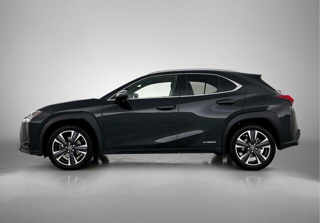 Lexus Ux 250h Business Line | Apple Carplay/ Android Auto | Stuur- en Stoelverwarming | Parkeersensoren voor+achter |