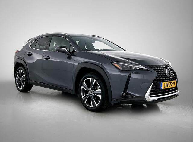 Lexus Ux 250h Business Line | Parkeersensoren | Face Lift | Stoelverwarming |