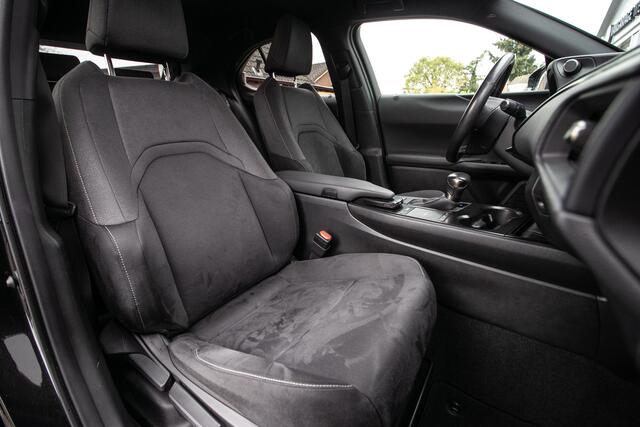 Lexus Ux 250h Preference Line - Dealerond. | Adaptive cruise | Cam. | Android Auto/Carplay |