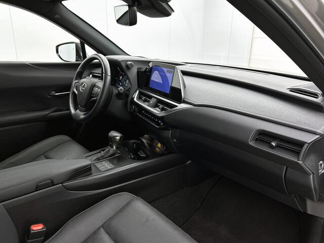 Lexus Ux 250h Business Line | Lederen bekleding | Stoelverwarming | Stuurverwarming "