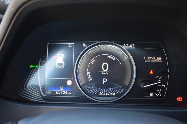 Lexus Ux 300e Executive 54 kWh Panodak! | Mark Levinson Sound