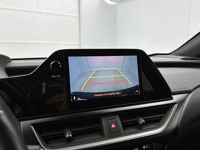 Lexus Ux 250h F-Sport Design | BTW Voertuig | Premium uitgevoerd |